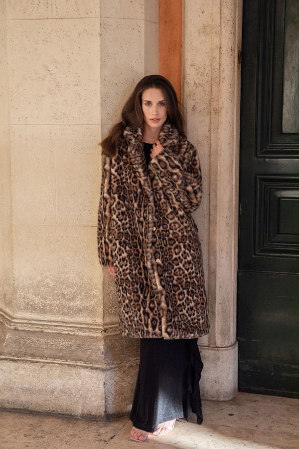 Dee Coat