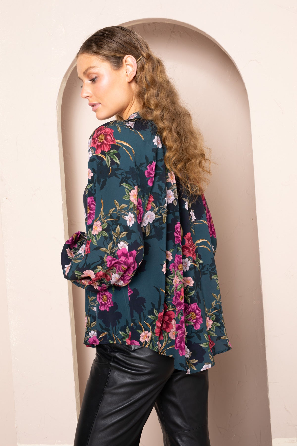 Women's Emma Tie Neck Blouse